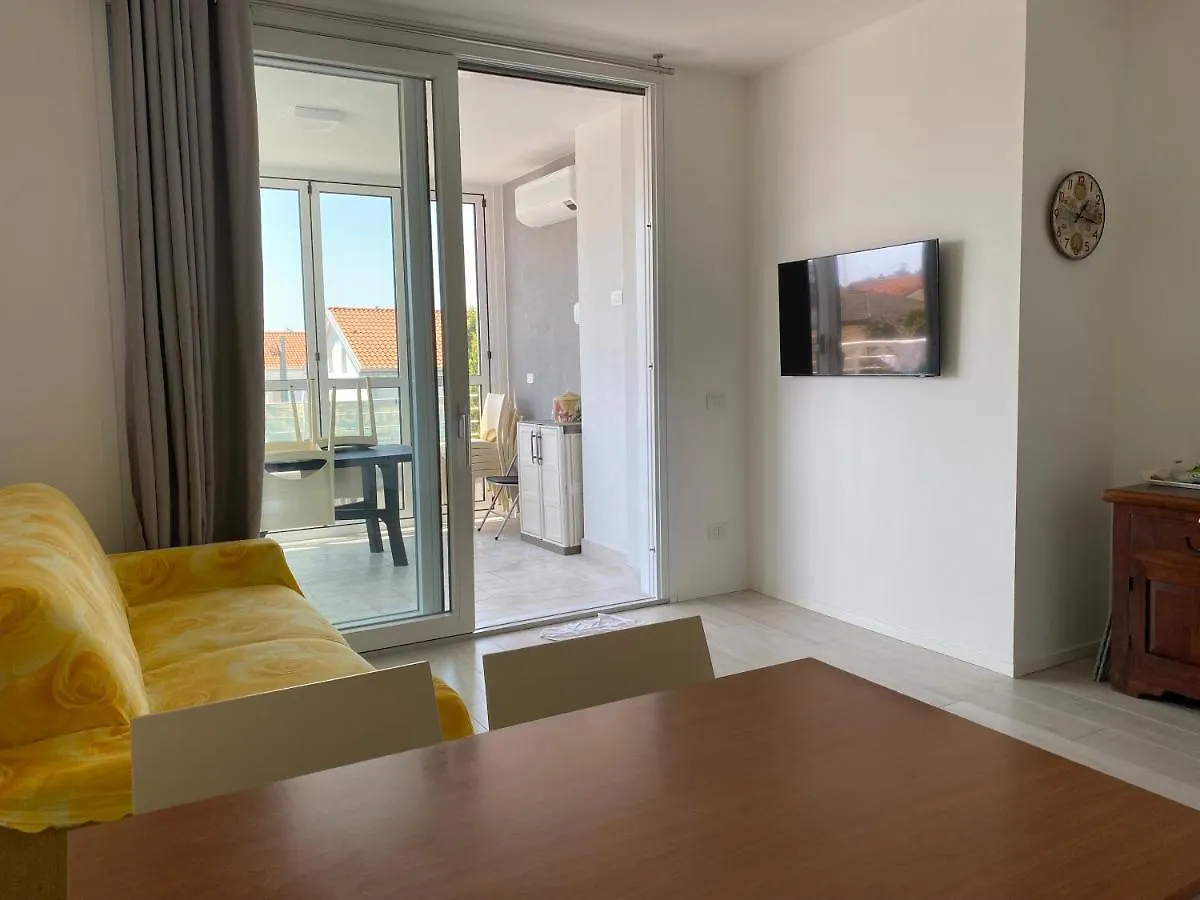 Nuovo Appartamento Con Terrazzo E Piscina location